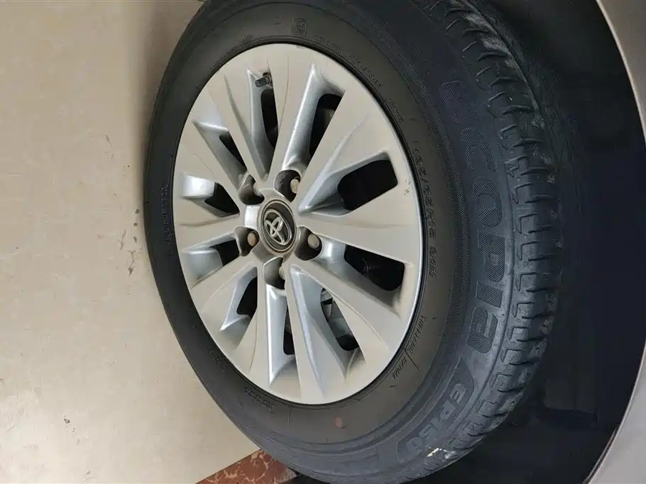 Toyota Corolla 2022 1.2T S-CVT Pioneer PLUS Edition фото 6