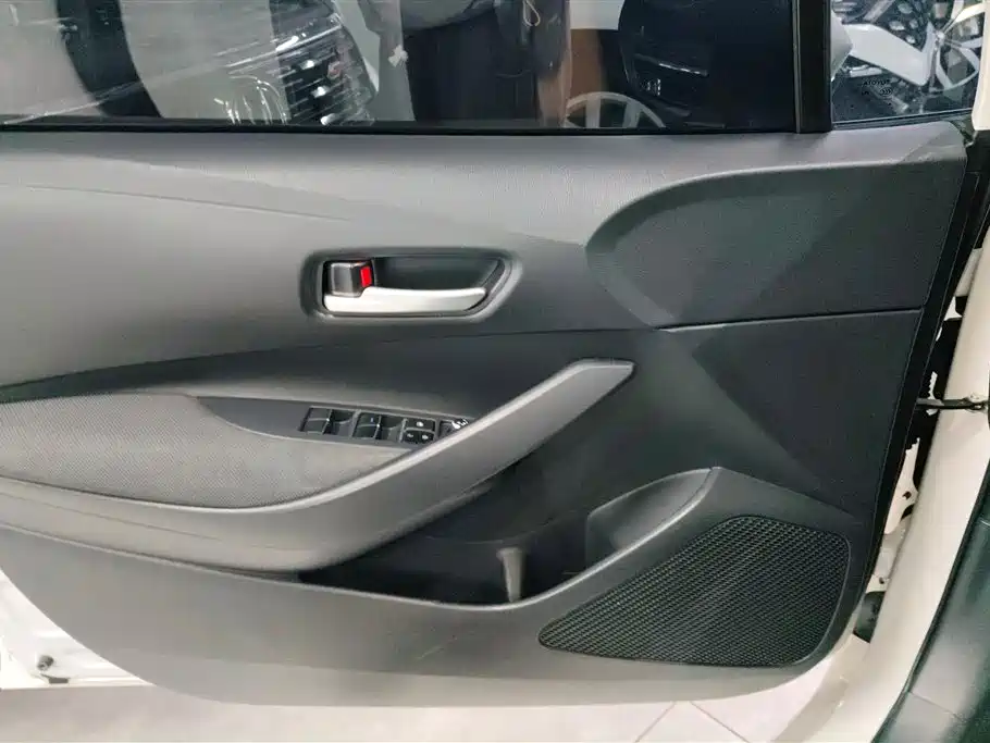 Toyota Levin 2019 185T CVT Luxury Edition China V фото 7