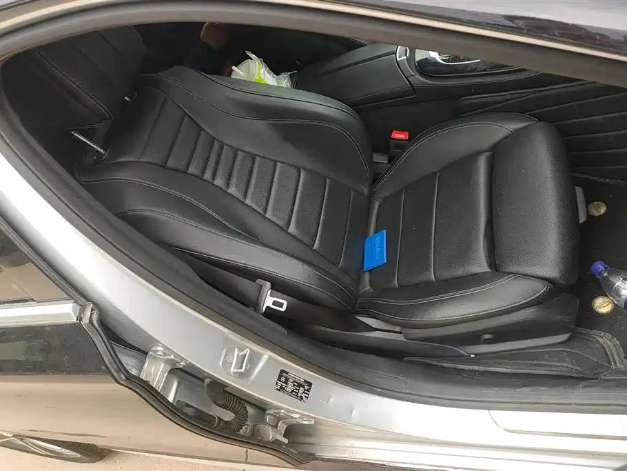 Mercedes-Benz E-Class 2016 E 200 L Sport Type фото 8