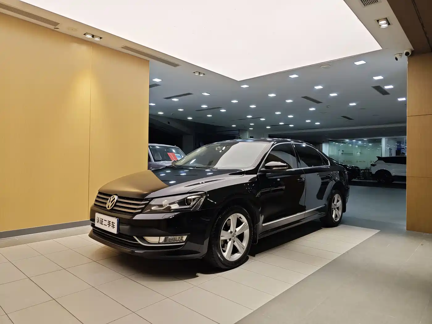 Volkswagen Passat 2015 1.8TSI DSG Prestige Edition