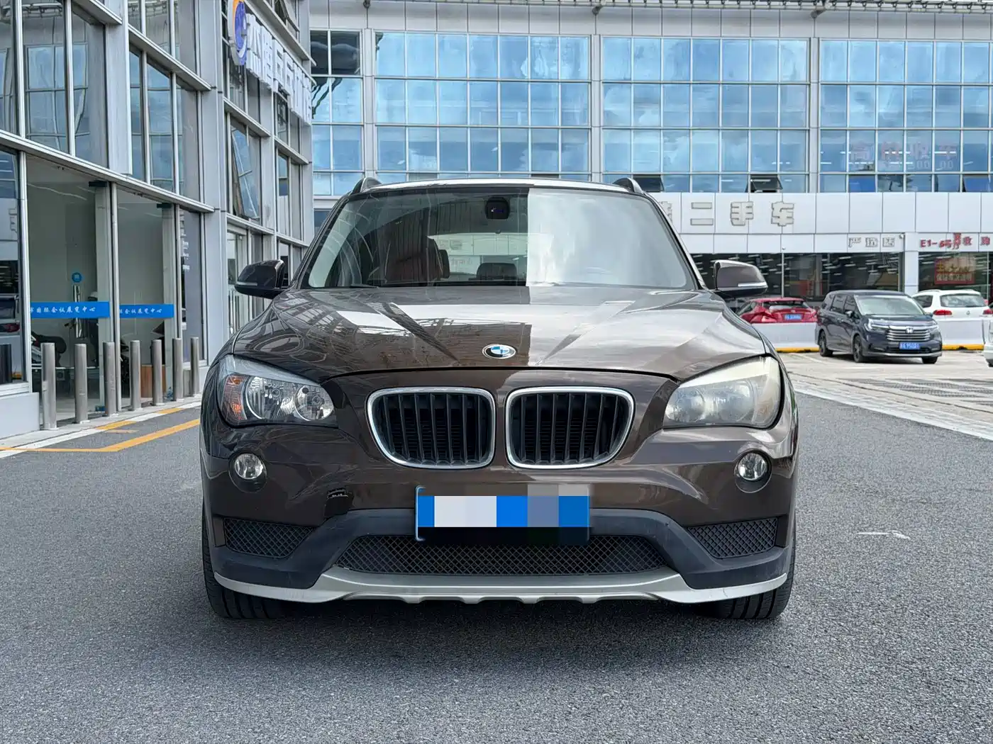 Фото 2 - BMW X1
