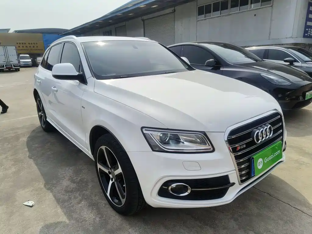 Audi Q5 (Import) 2015 2013 45 TFSI quattro Sport