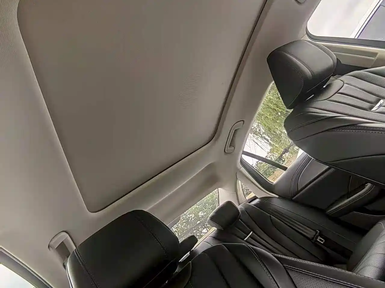 Hongqi H5 2023 1.5T DCT Smart Connect Flag Rhythm фото 10