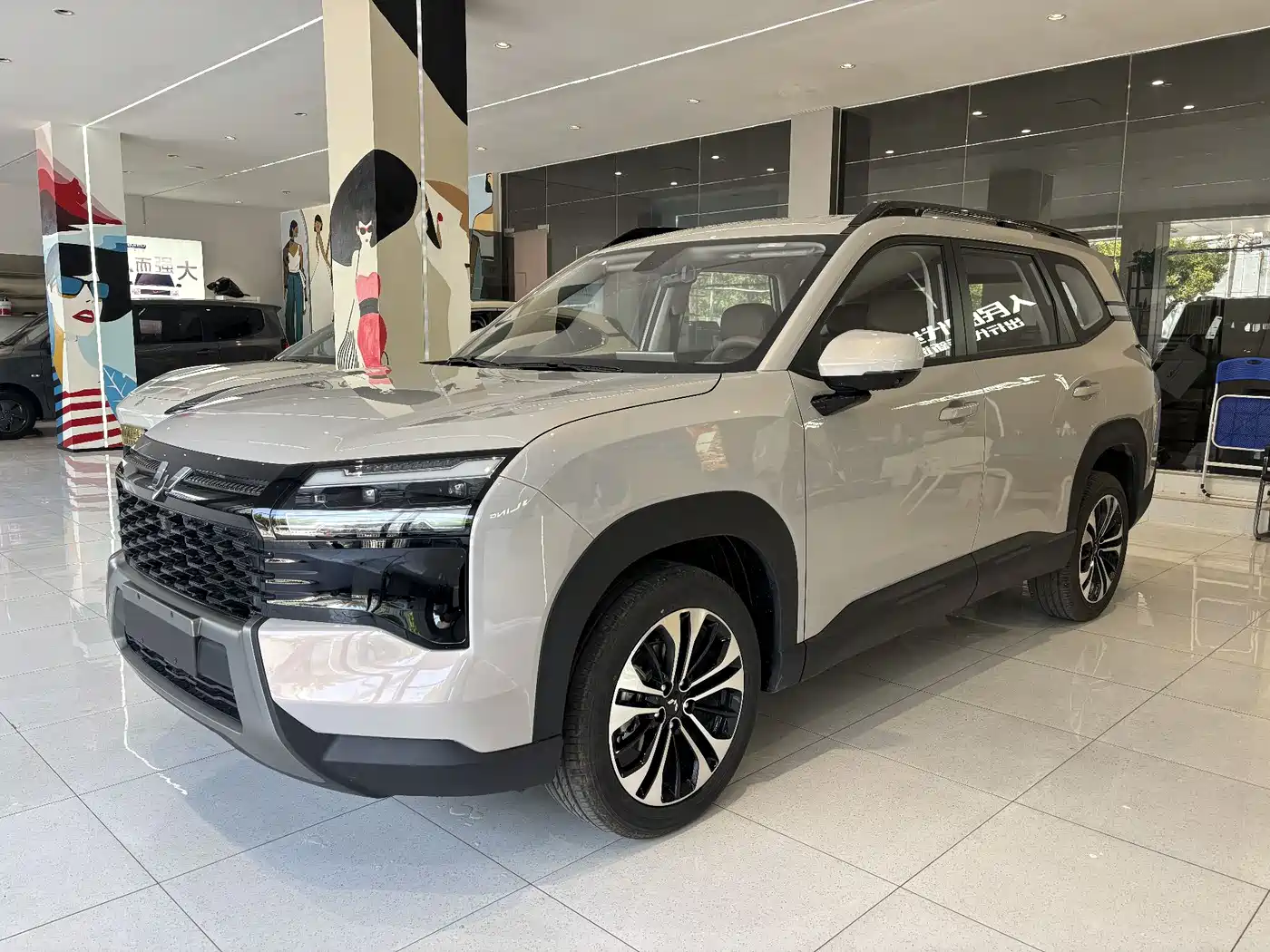 Wuling Motors Starlight 560 2025 Model Gasoline Version 5-seater