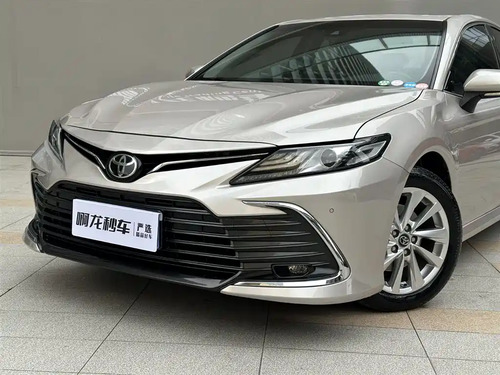 Toyota Camry 2021 2.0G Luxury Edition фото 19