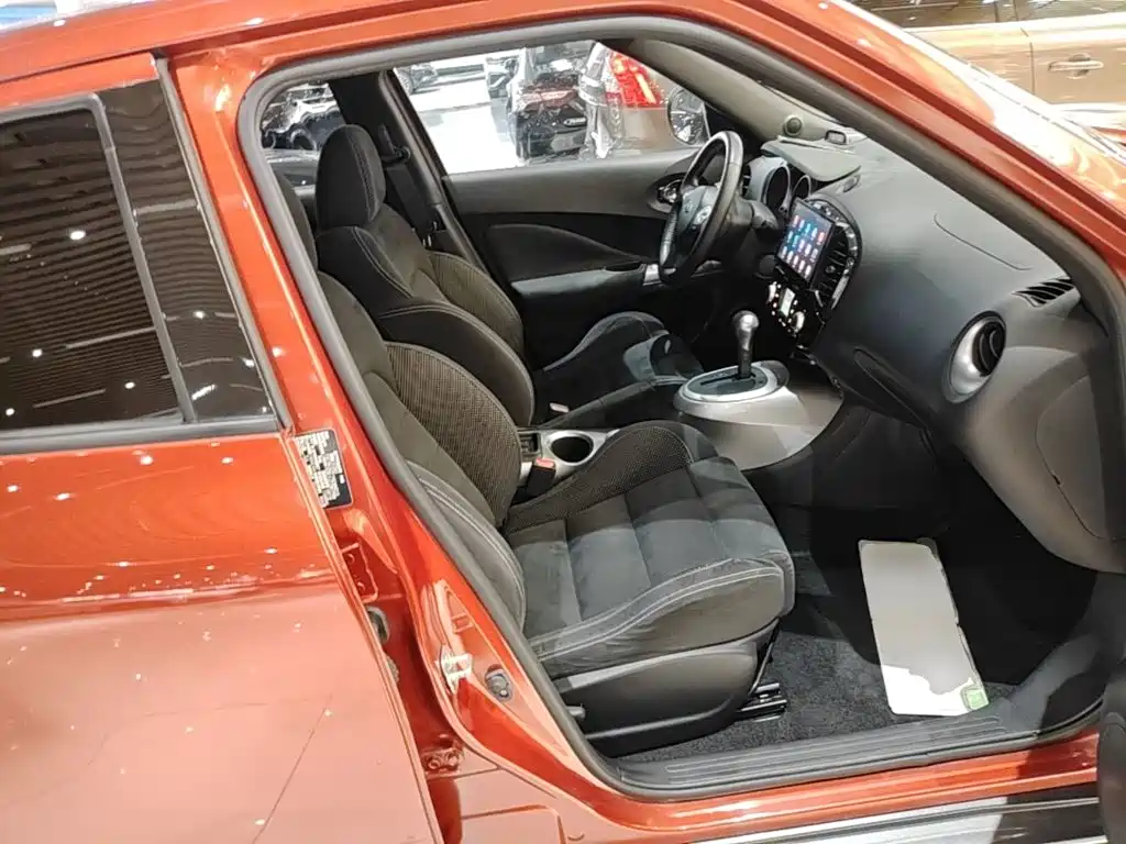 Infiniti ESQ 2019 2014 1.6L Free Edition