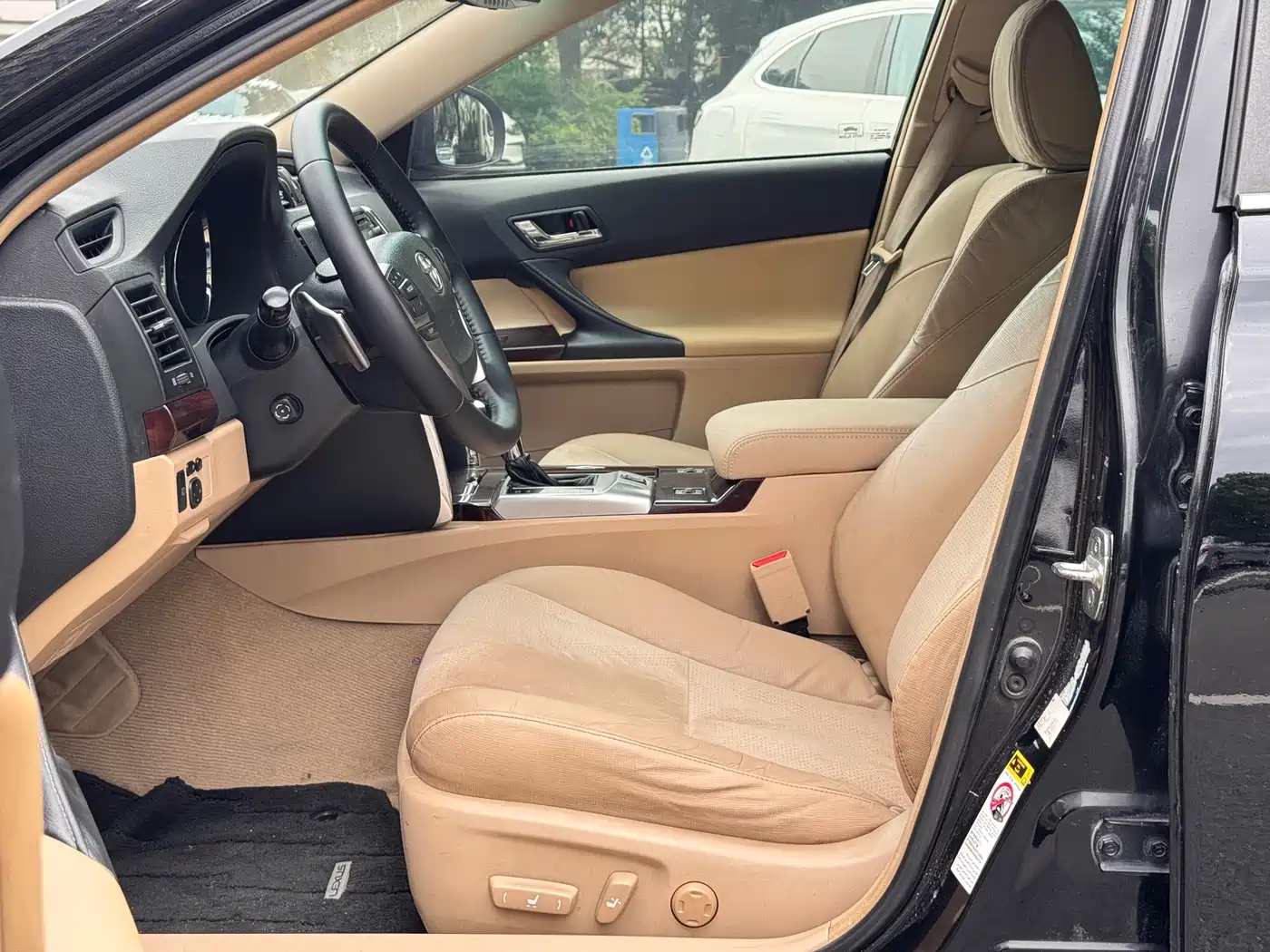 Toyota Reiz 2010 2.5V Style Elite Edition фото 5