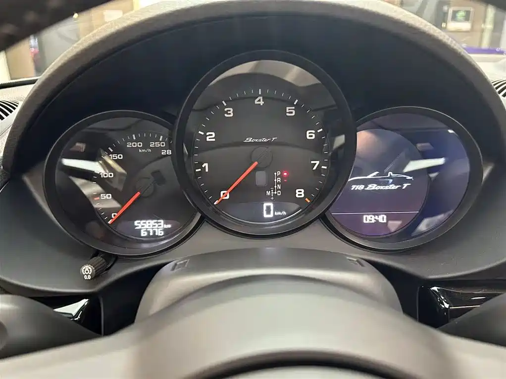 Porsche 718 2019 Boxster T 2.0T фото 7