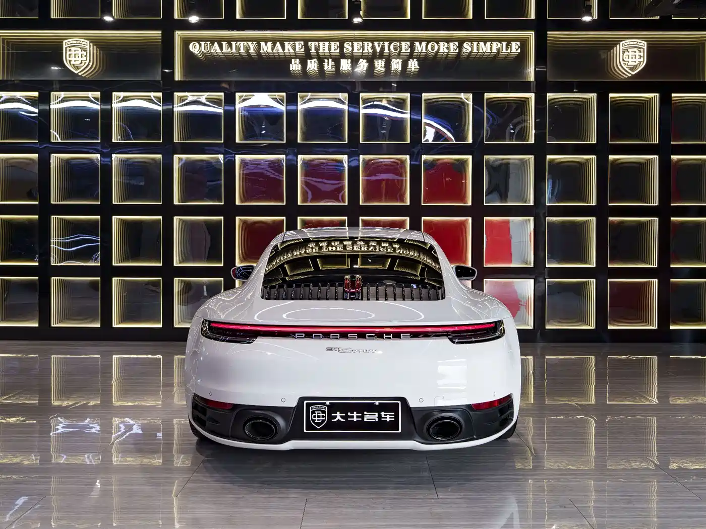 Porsche 911 2023 Carrera 3.0T фото 5