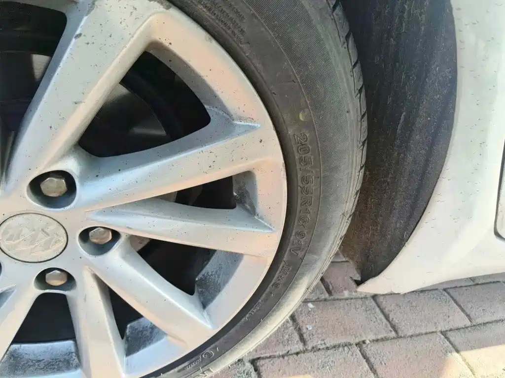 Photo 6 - Buick Verano