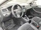 Фото 7 - Volkswagen Sagitar