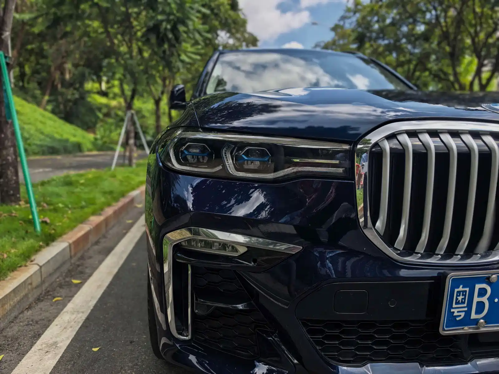 صورة 19 - BMW X7