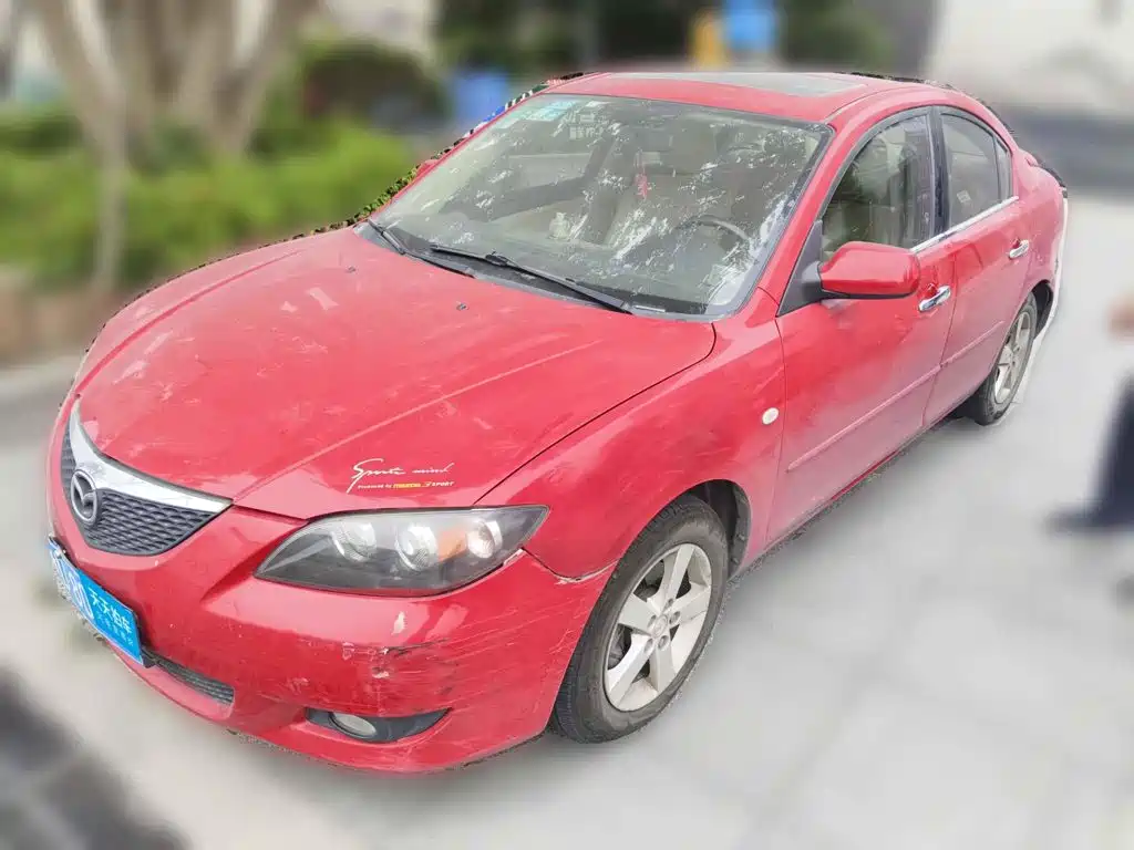 Фото 1 - Mazda 3