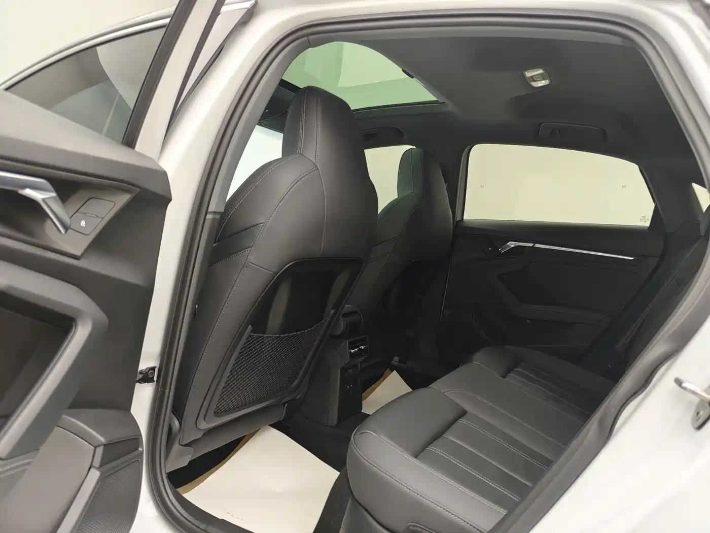 Audi A3 2022 A3L Limousine 35 TFSI Luxury Elegance фото 18