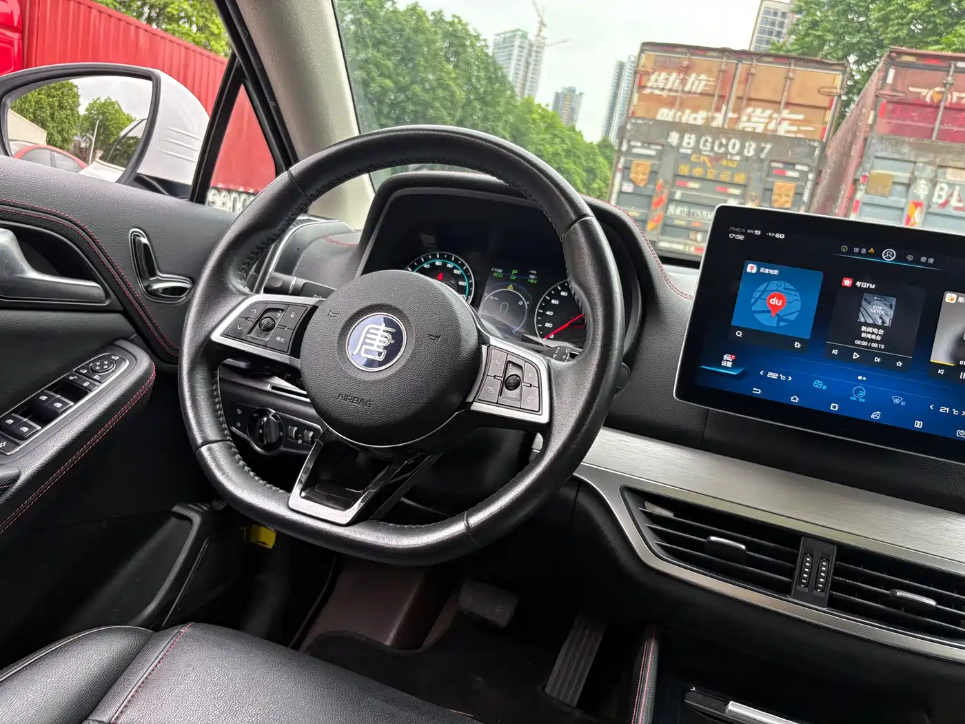 BYD Tang New Energy 2018 DM 2.0T AWD Smart Connection Enjoy Edition 7-Seater China V фото 7