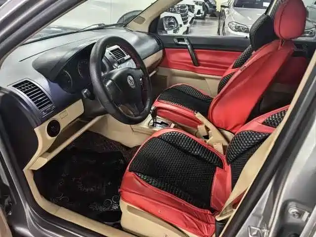 Фото 4 - Volkswagen Polo
