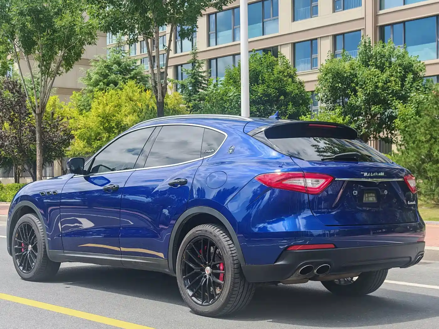 صورة 4 - Maserati Levante