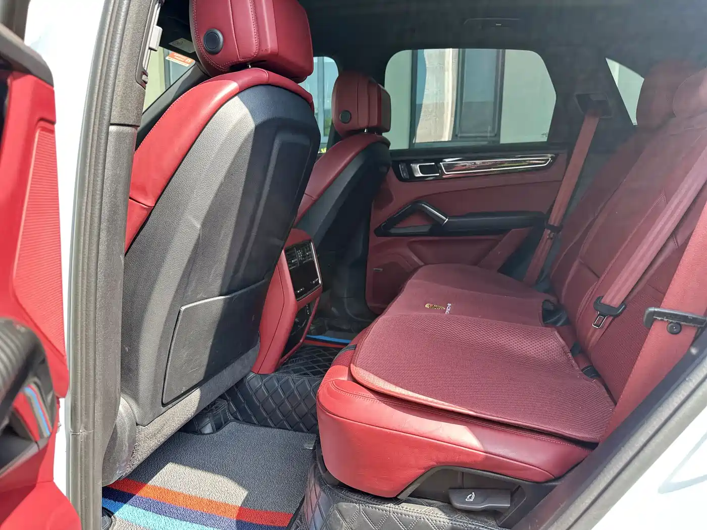 Porsche Cayenne 2023 Cayenne 3.0T Platinum Edition фото 10