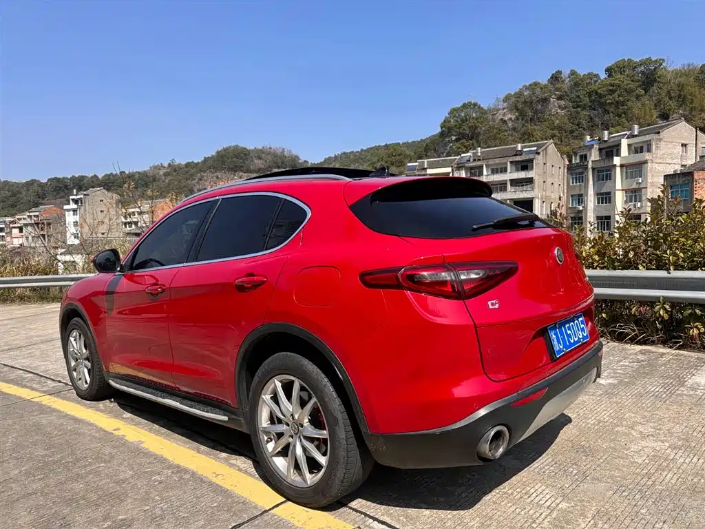 ALFA ROMEO STELVIO
