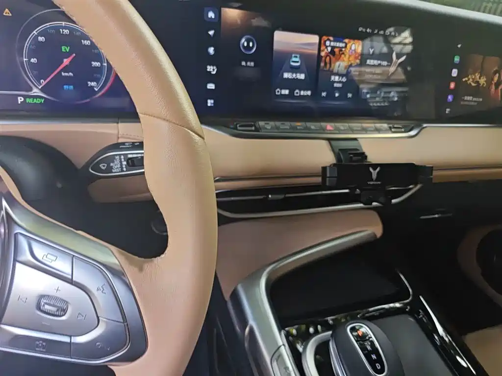 Voyah Auto VOYAH FREE 2021 AWD Standard Range Extender Exclusive Luxury Package фото 6