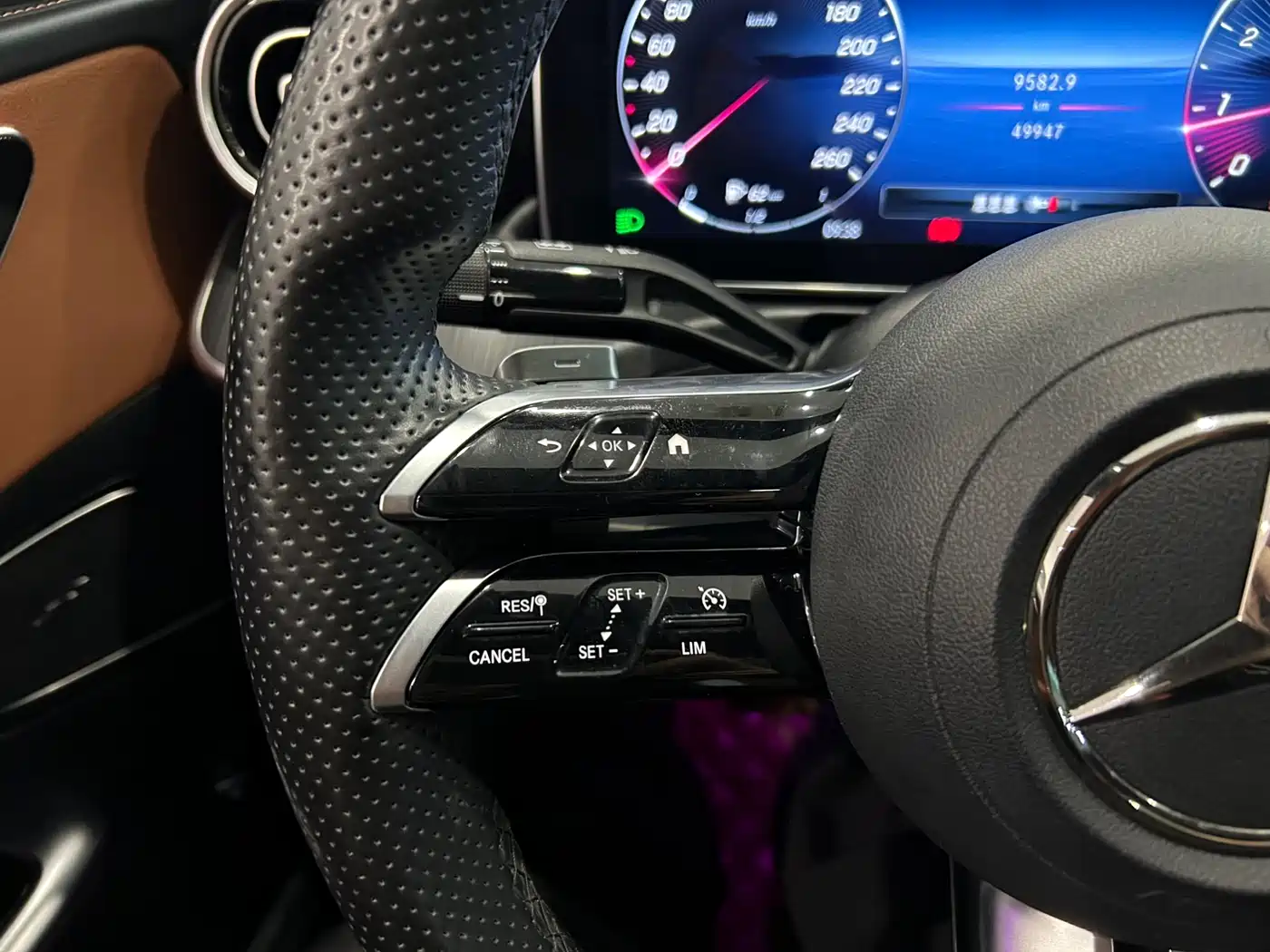Mercedes-Benz C-Class 2022 C 200 L Sport Version фото 13