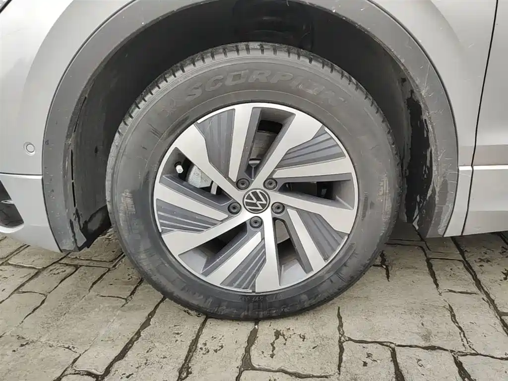 Volkswagen Tiguan L PHEV 2022 430PHEV Plug-in Hybrid Premium фото 23