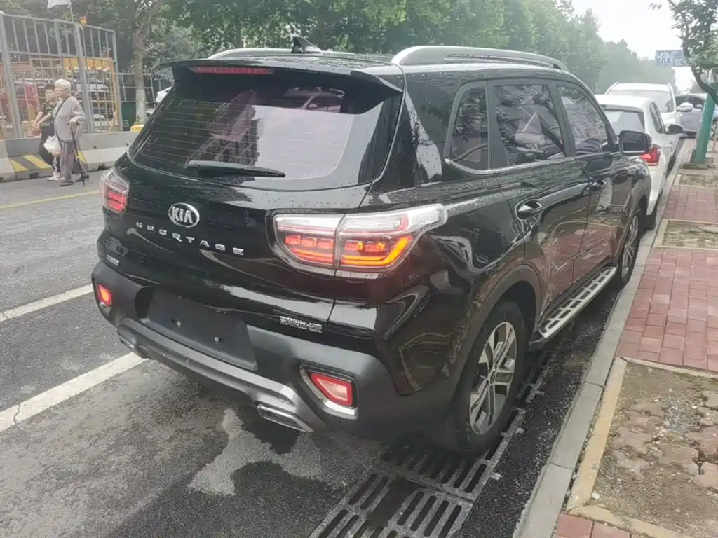 Kia Sportage 2019 2.0L Automatic Smart Luxury Edition фото 7