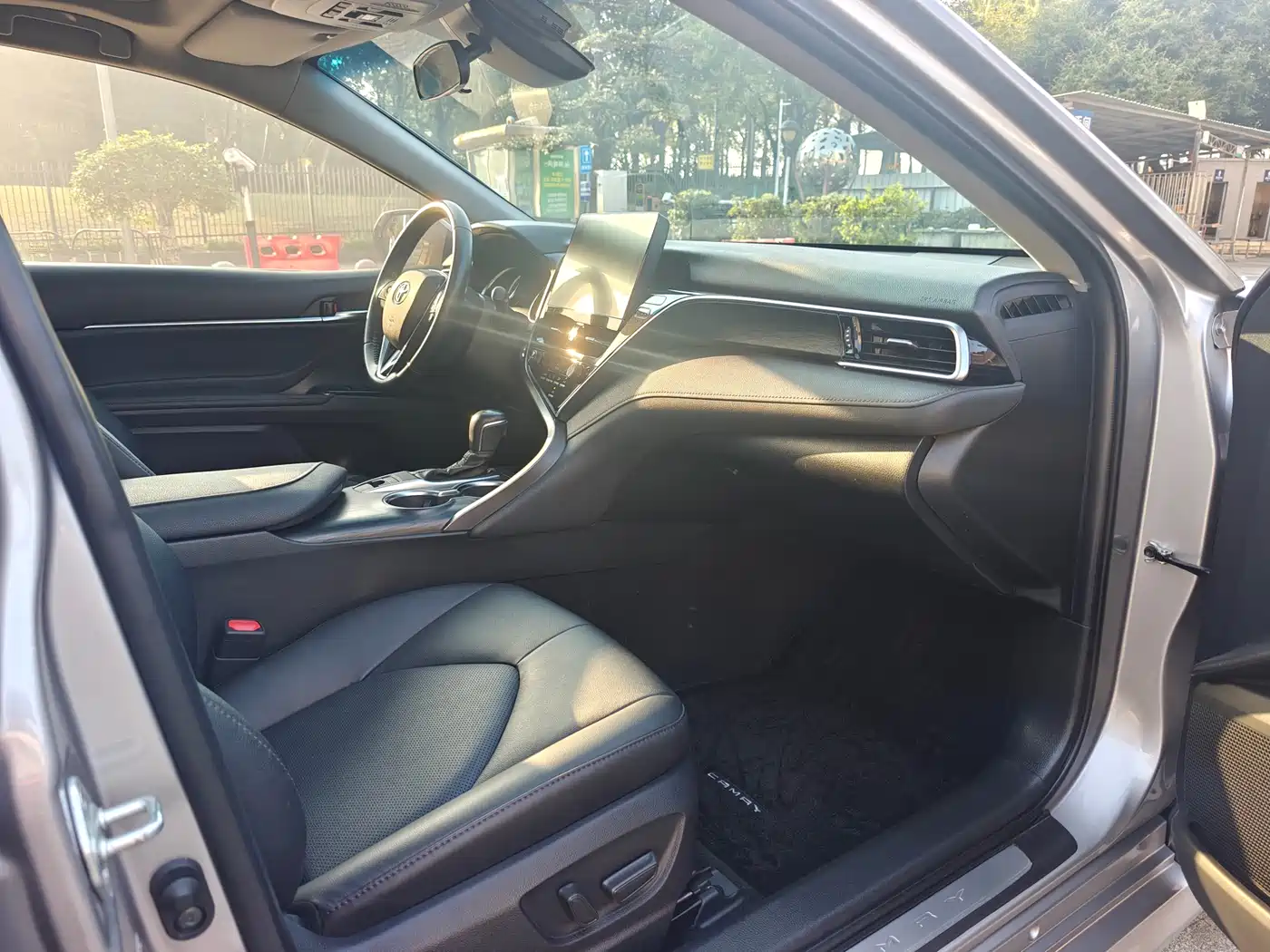 Toyota Camry 2021 2.0G Luxury Edition фото 17