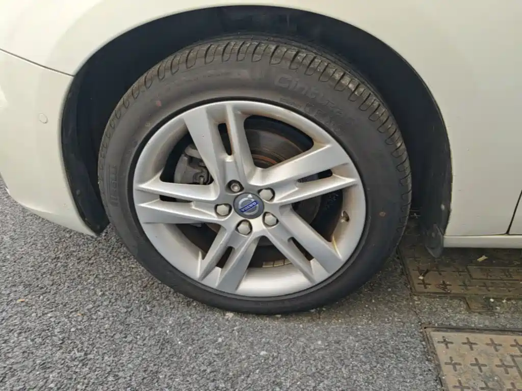 Volvo V60 2017 2016 T5 Inscription Edition