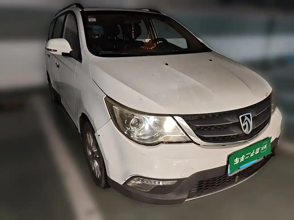Фото 3 - Baojun 730