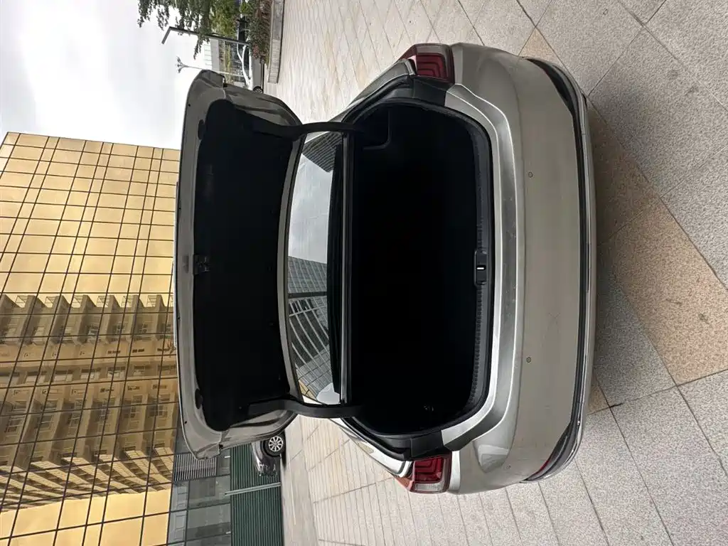 Lexus ES 2020 Model 300h Excellence Edition фото 19