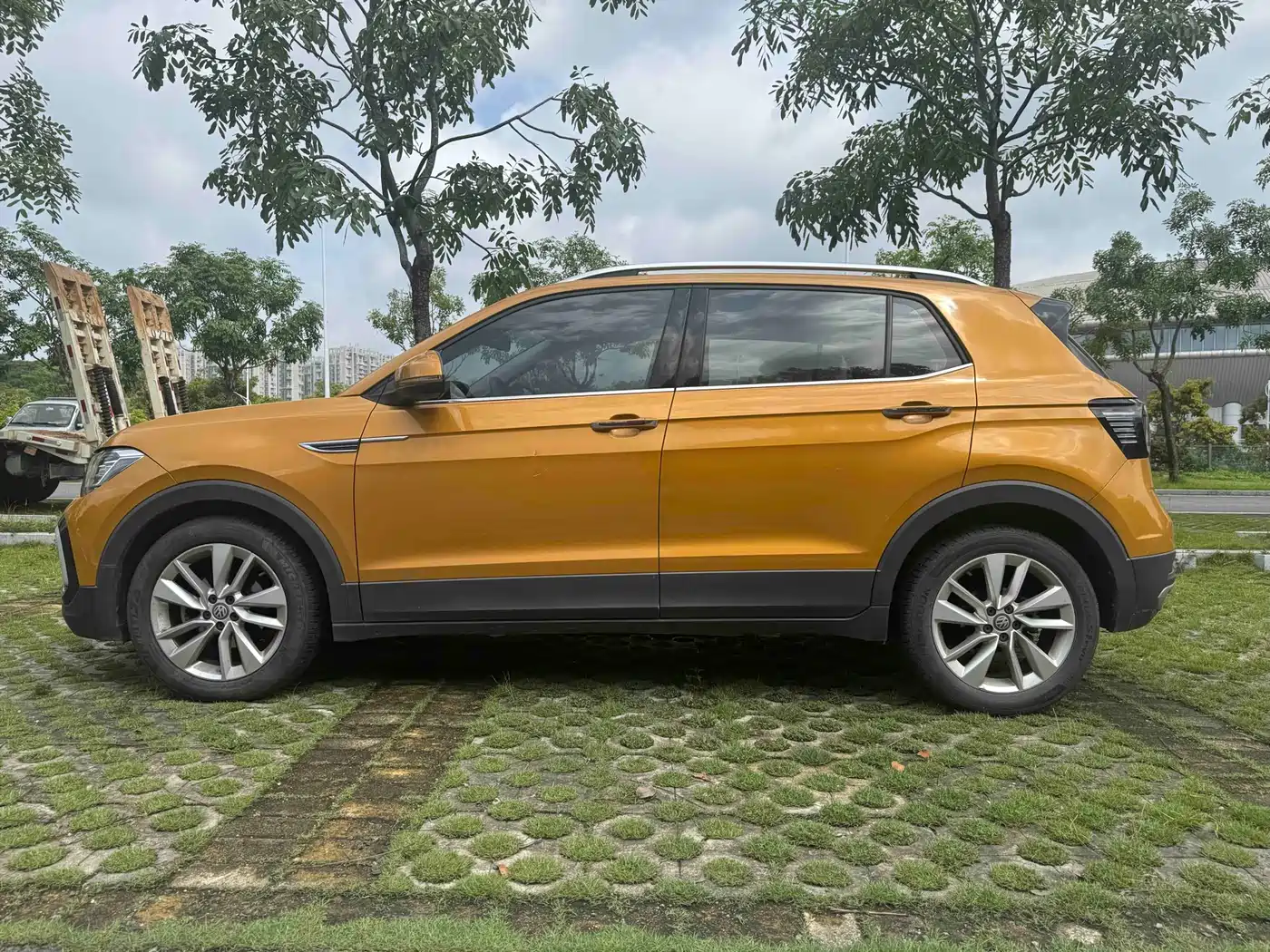 Volkswagen T-Cross 2019 280TSI DSG Comfort Edition фото 9