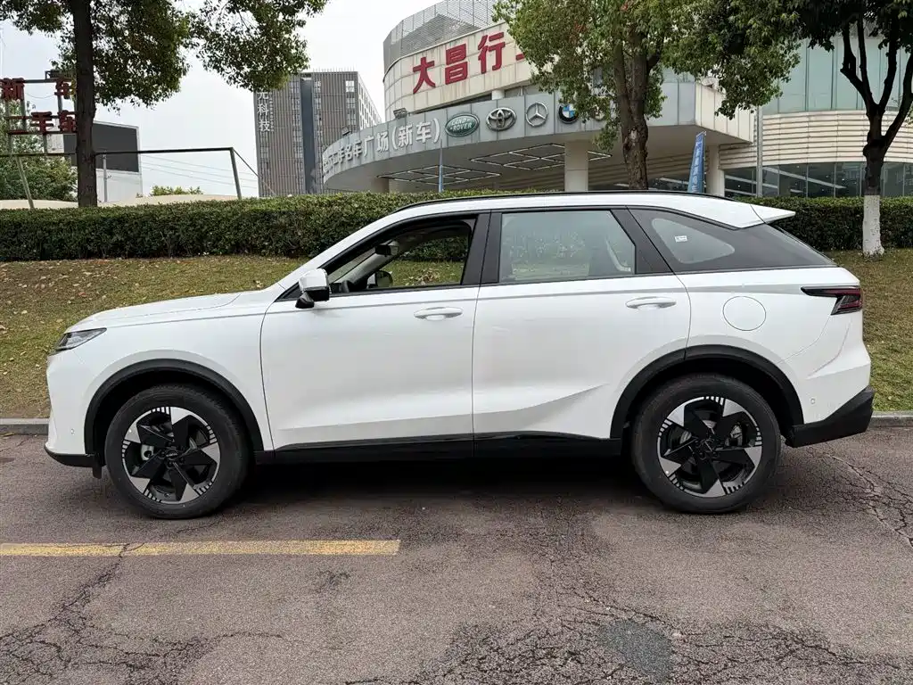 HAVAL XIAOLONG MAX