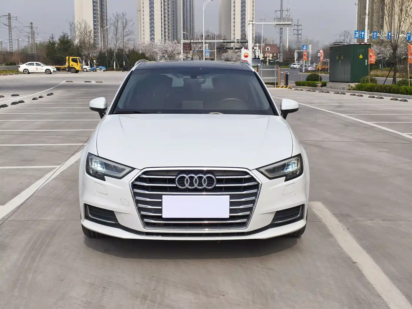 Audi A3 2017 Sportback 40 TFSI Style фото 2