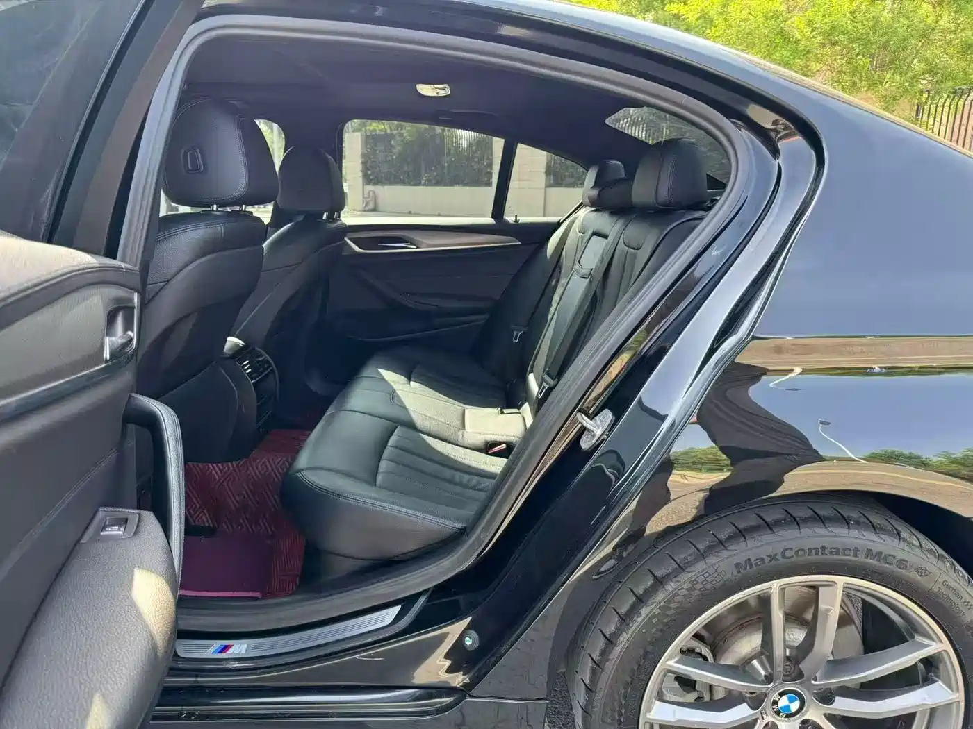 BMW 5 Series (Import) 2018 525i M Sport Package фото 5