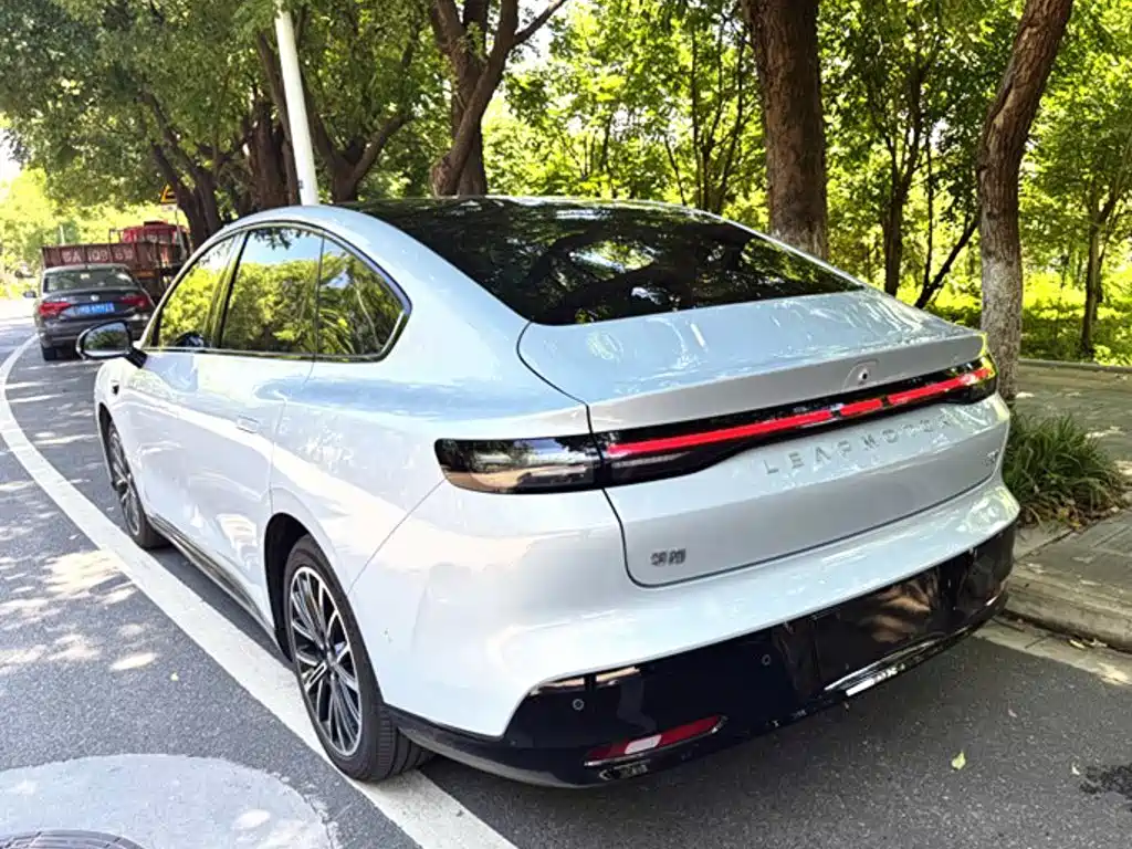 2026 Leapmotor B01