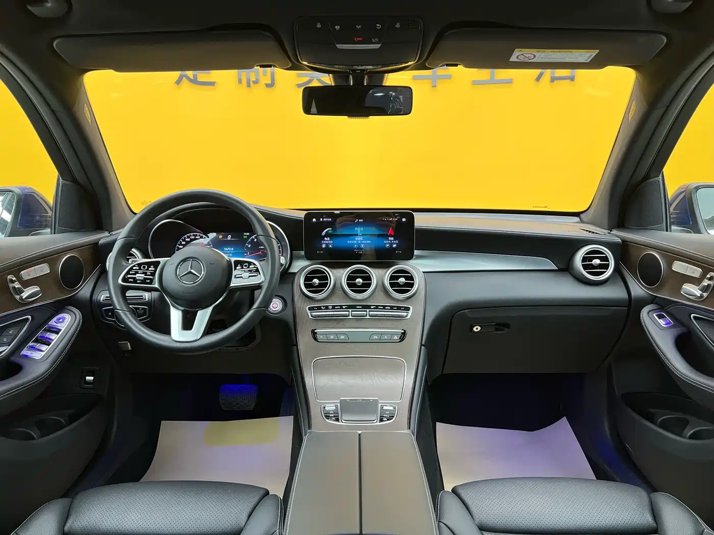 Mercedes-Benz GLC 2020 Facelift GLC 260 L 4MATIC Luxury фото 14