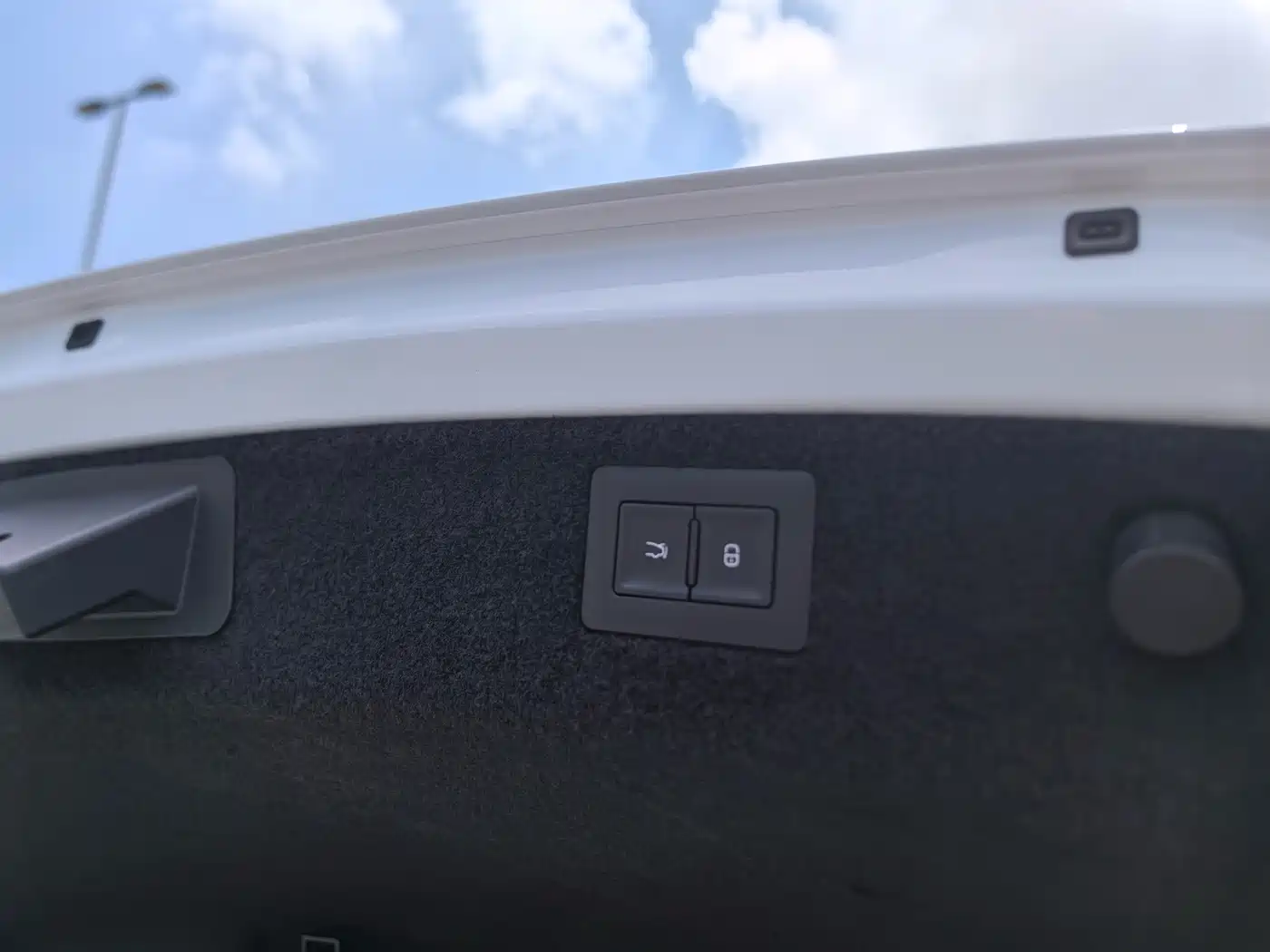 BYD Han 2022 DM-i 121KM Premium Edition фото 16