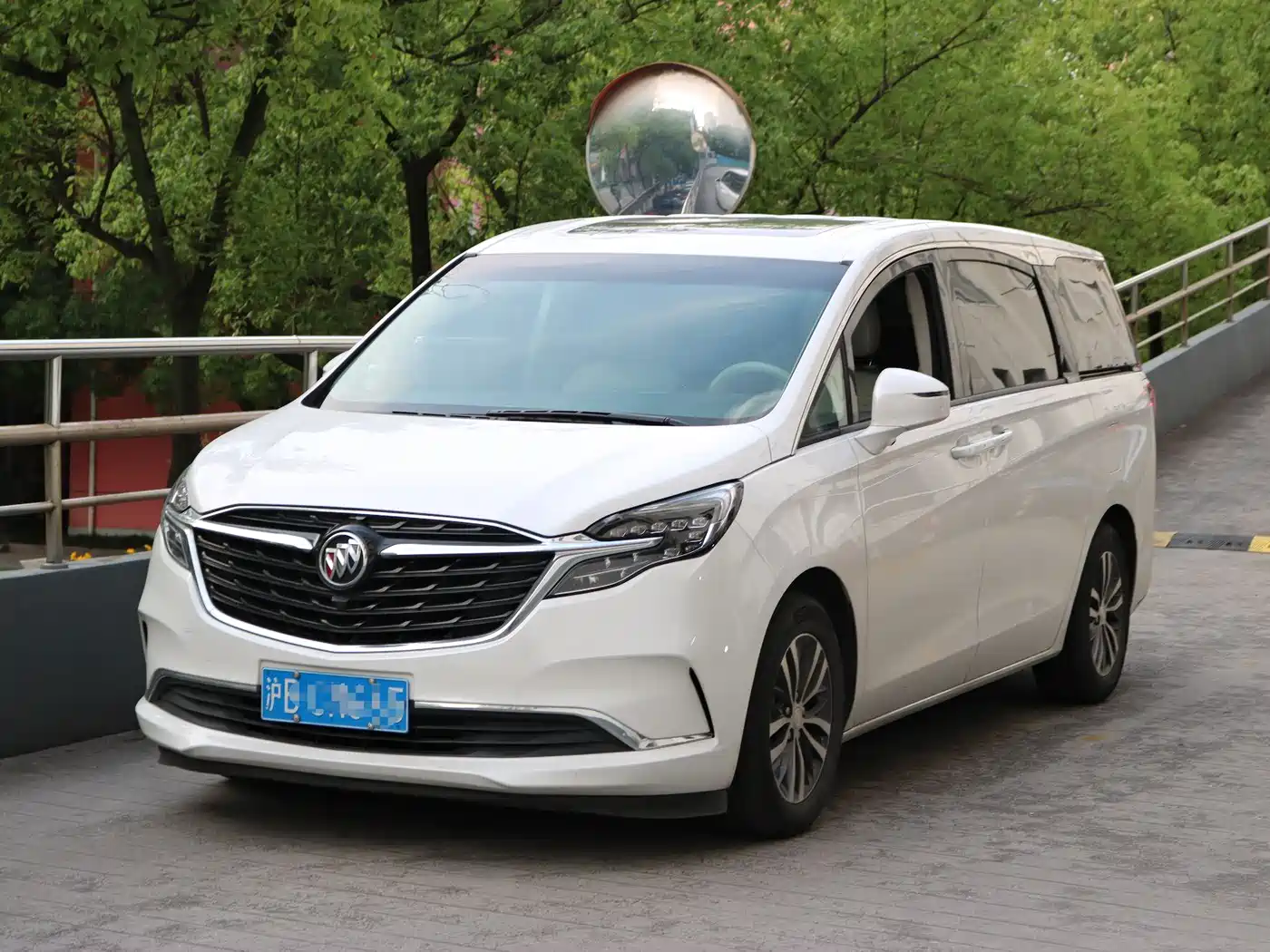 Buick GL8 2022 ES Landmark 653T Comfort