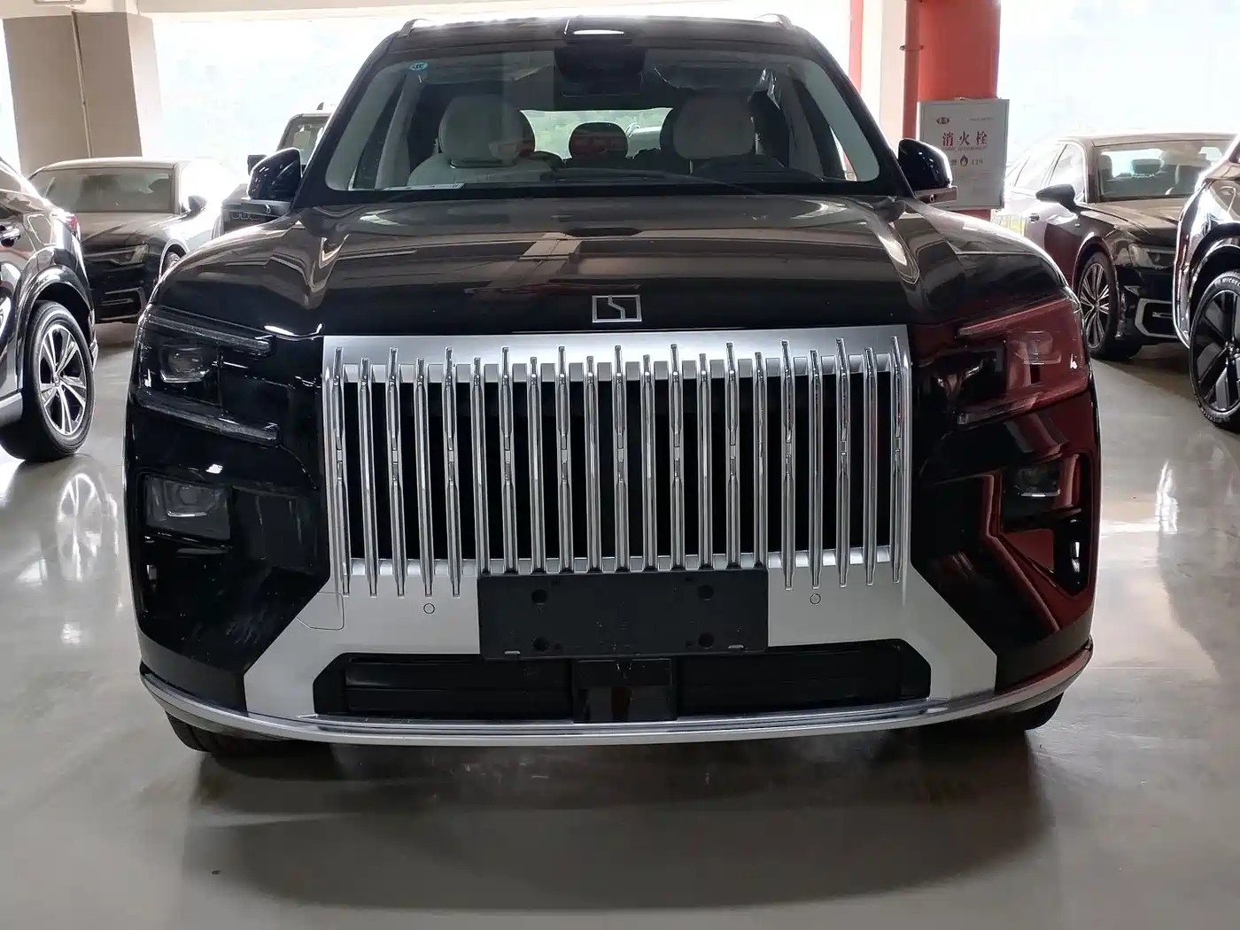 2026 ZEEKR 8X
