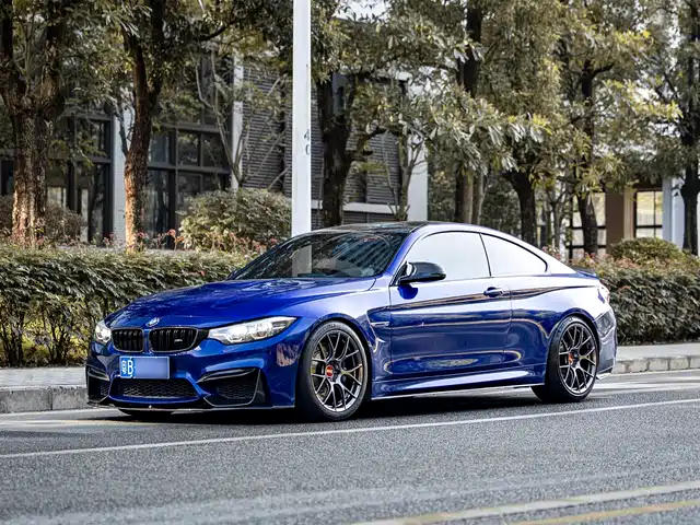 BMW M4