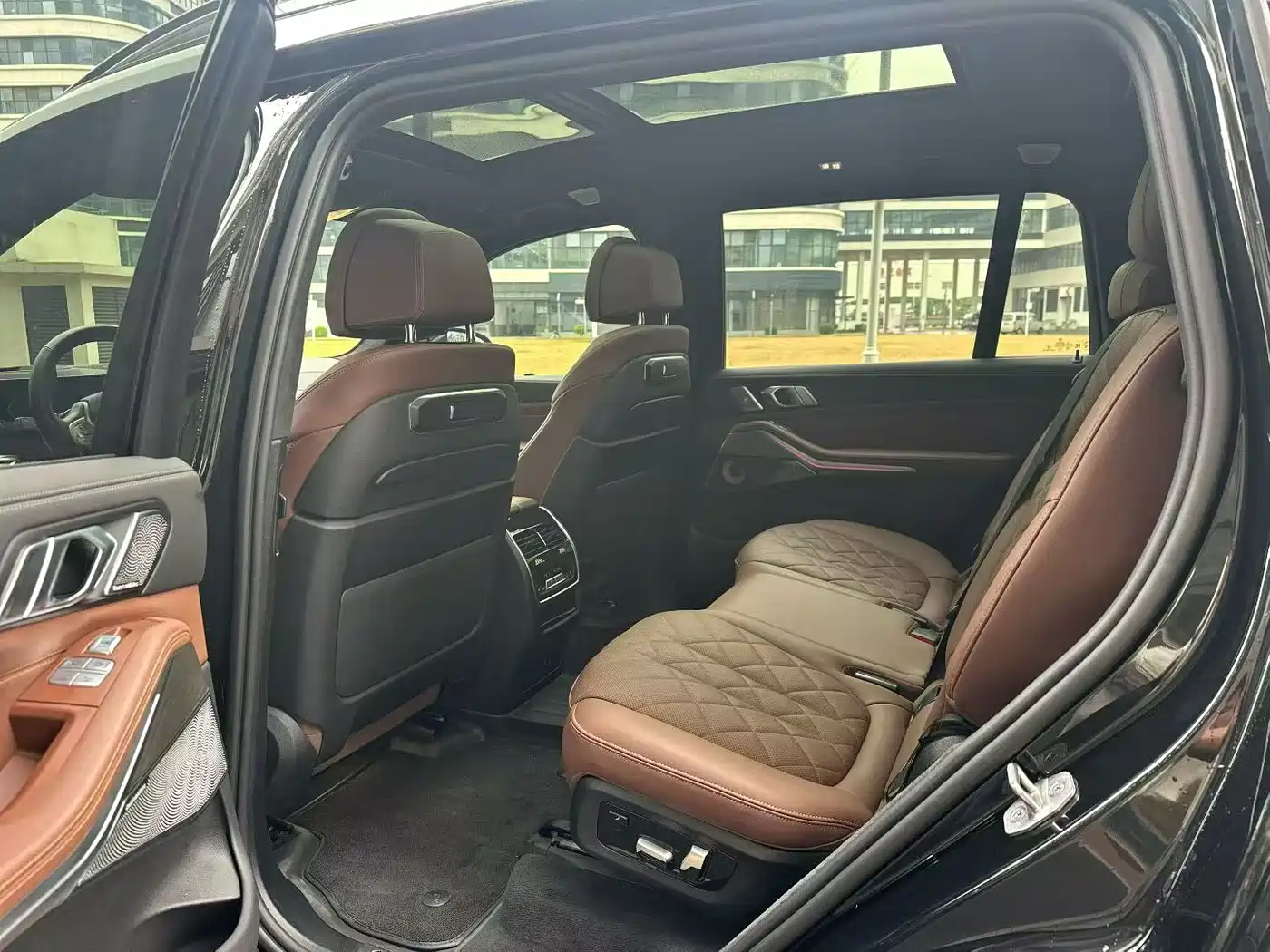 BMW X7 2023 xDrive40i Exclusive Luxury Package фото 5