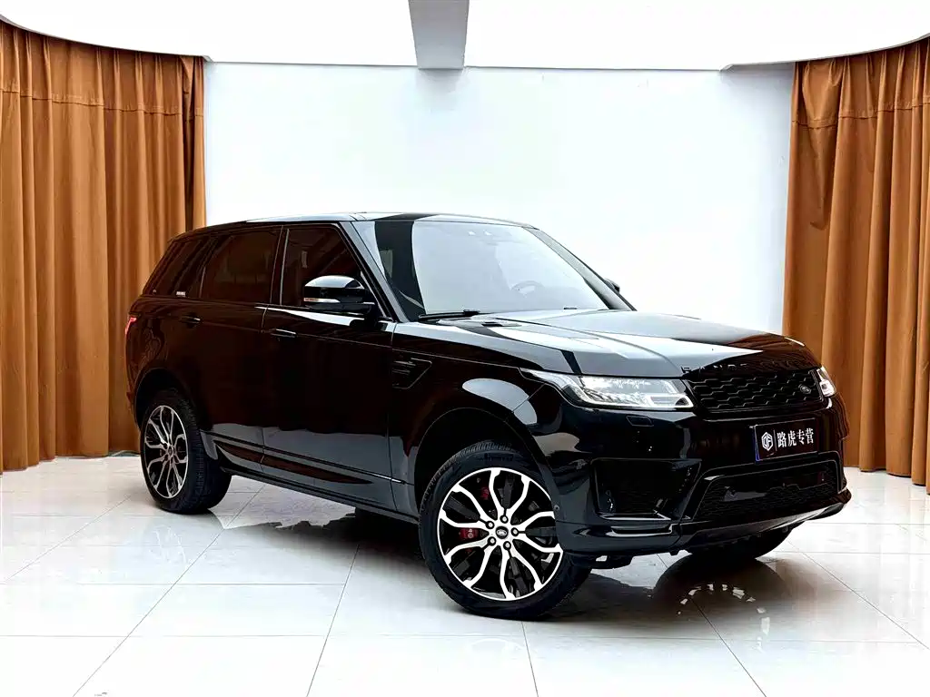 Land Rover Range Rover Sport 2021 3.0 L6 Gloss Black Edition фото 3