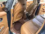 Фото 20 - Aston Martin DBX