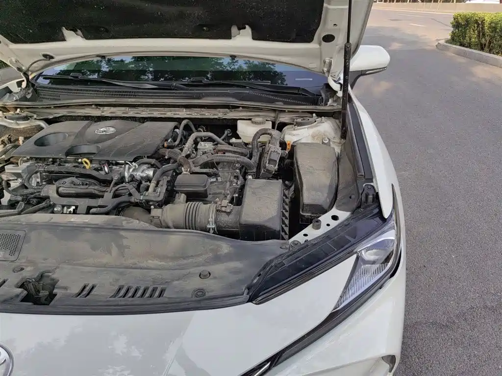 Toyota Camry 2024 Hybrid 2.0HE Elite Edition фото 22