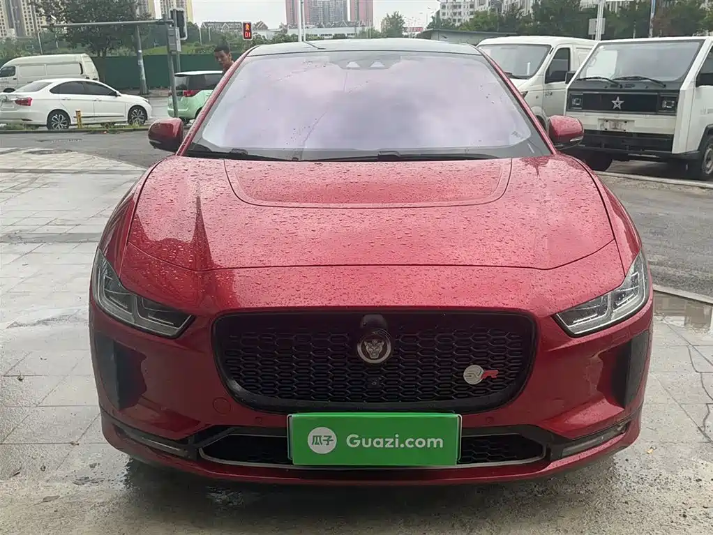 JAGUAR I-PACE