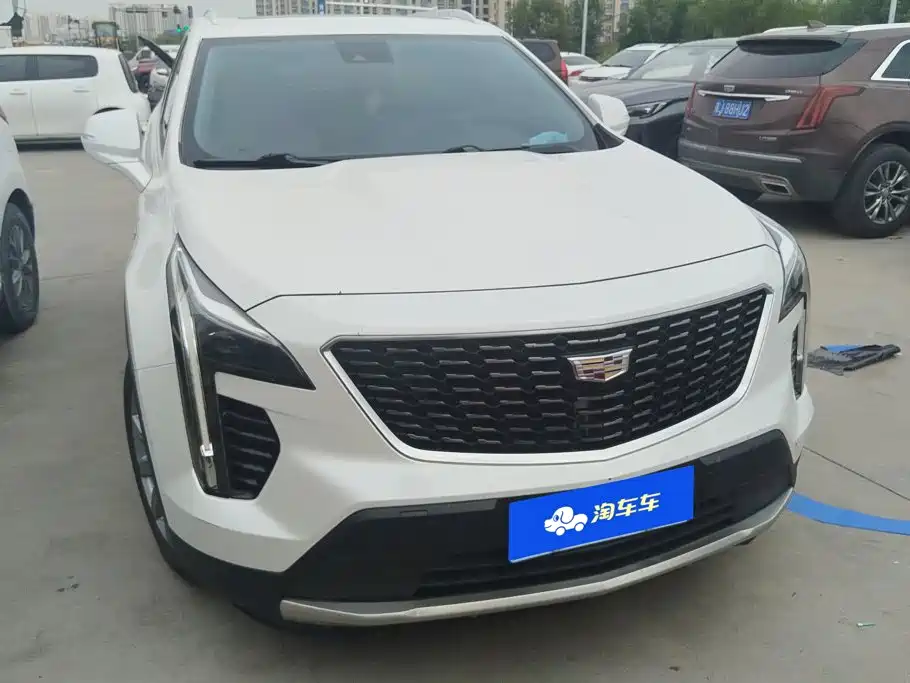 Cadillac XT4 2019 2018 Model 28T 4WD Leading