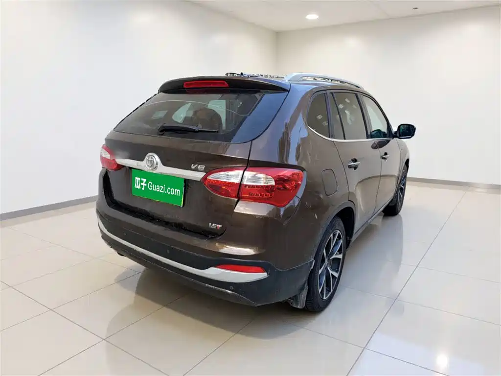 Zhonghua V5 2018 2016 1.5T Automatic 2WD Smart