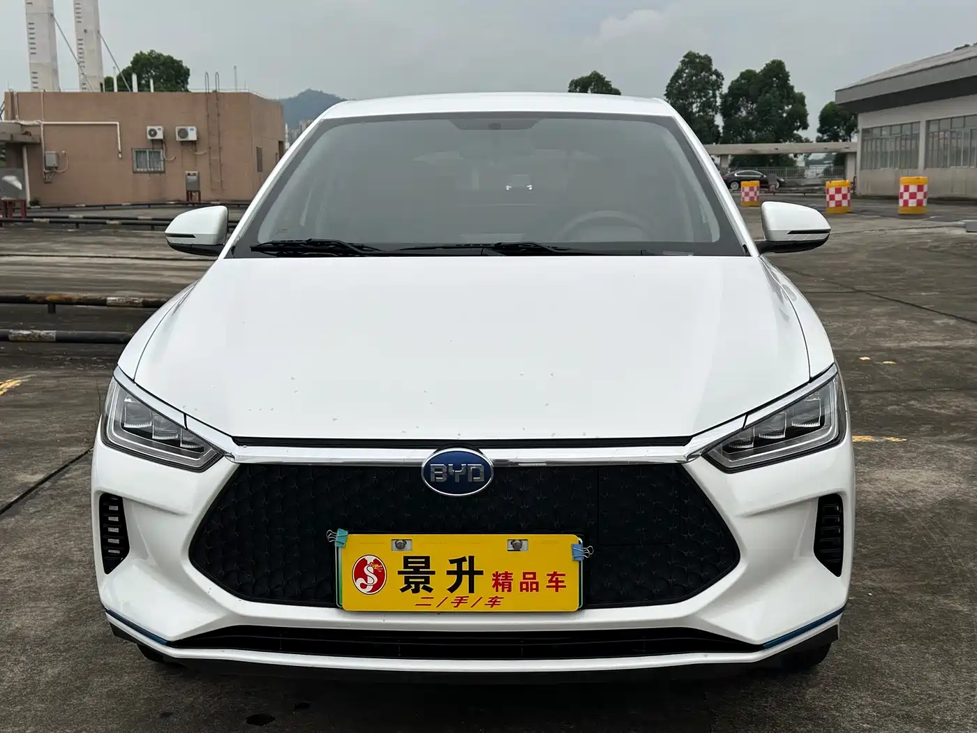BYD e2 2019 400 Travel Edition фото 2