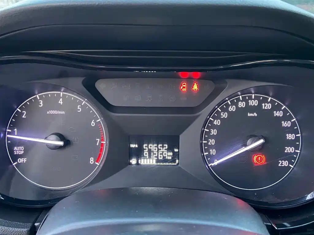 Buick Excelle 2018 15N Manual Elite фото 16